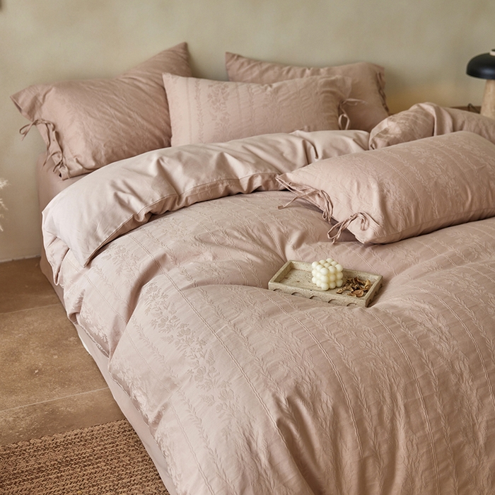 91家纺网 家纺一手货源 找家纺 （总）简纯主义 2025新款浮雕提花全棉磨毛四件套