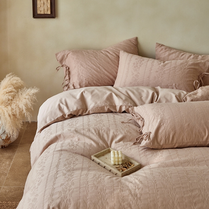 91家纺网 家纺一手货源 找家纺 （总）简纯主义 2025新款浮雕提花全棉磨毛四件套