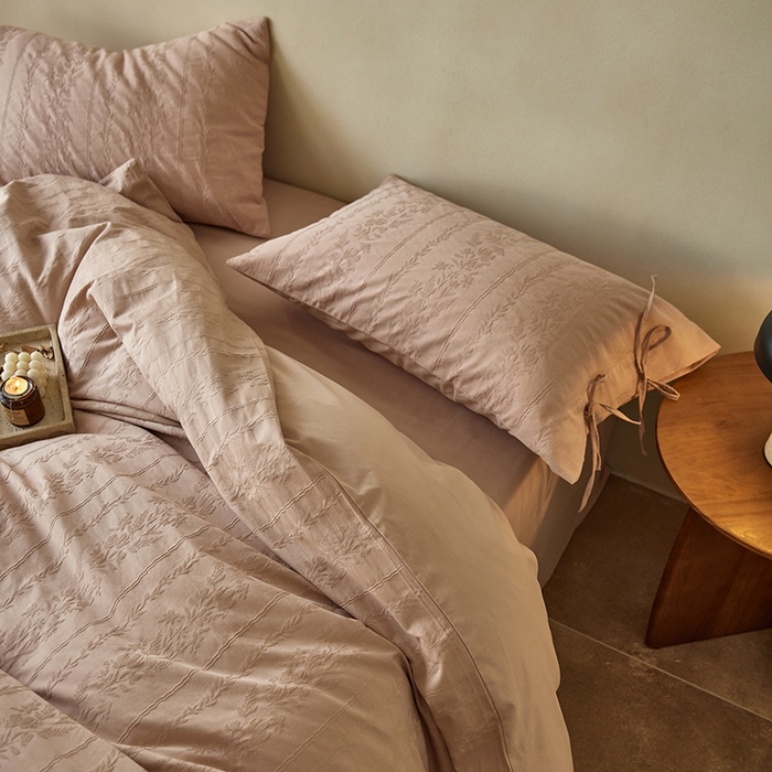 91家纺网 家纺一手货源 找家纺 （总）简纯主义 2025新款浮雕提花全棉磨毛四件套