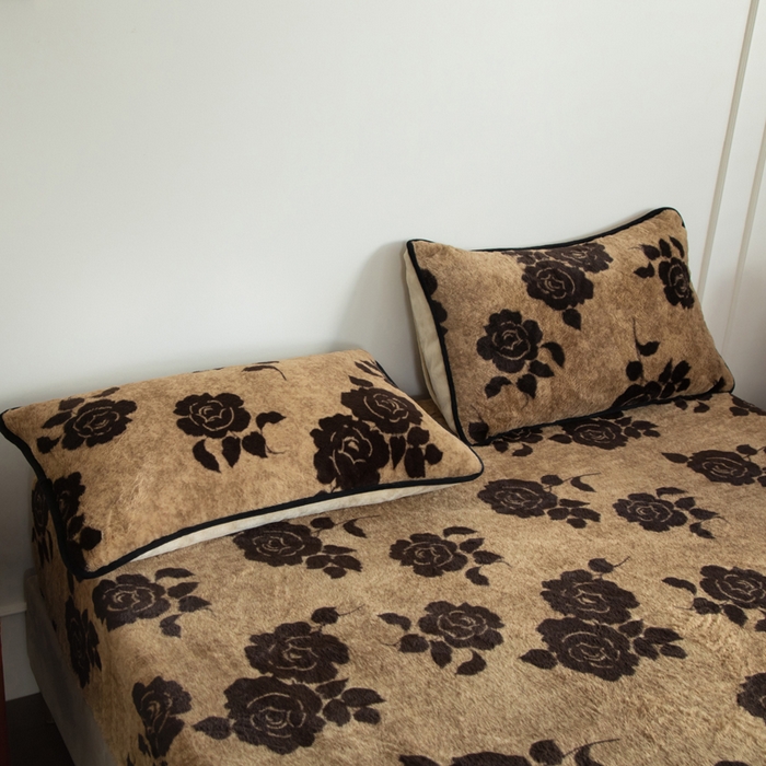 91家纺网 家纺一手货源 找家纺 （总）库里梦家纺 2025直播网红爆款加厚兔兔绒床笠单件床笠单品床笠枕套三件套跨境床笠