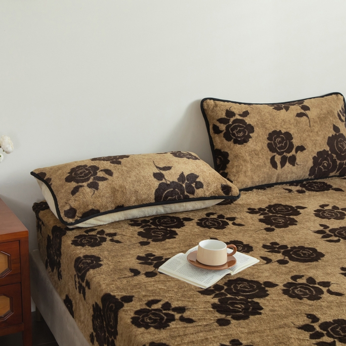 91家纺网 家纺一手货源 找家纺 （总）库里梦家纺 2025直播网红爆款加厚兔兔绒床笠单件床笠单品床笠枕套三件套跨境床笠