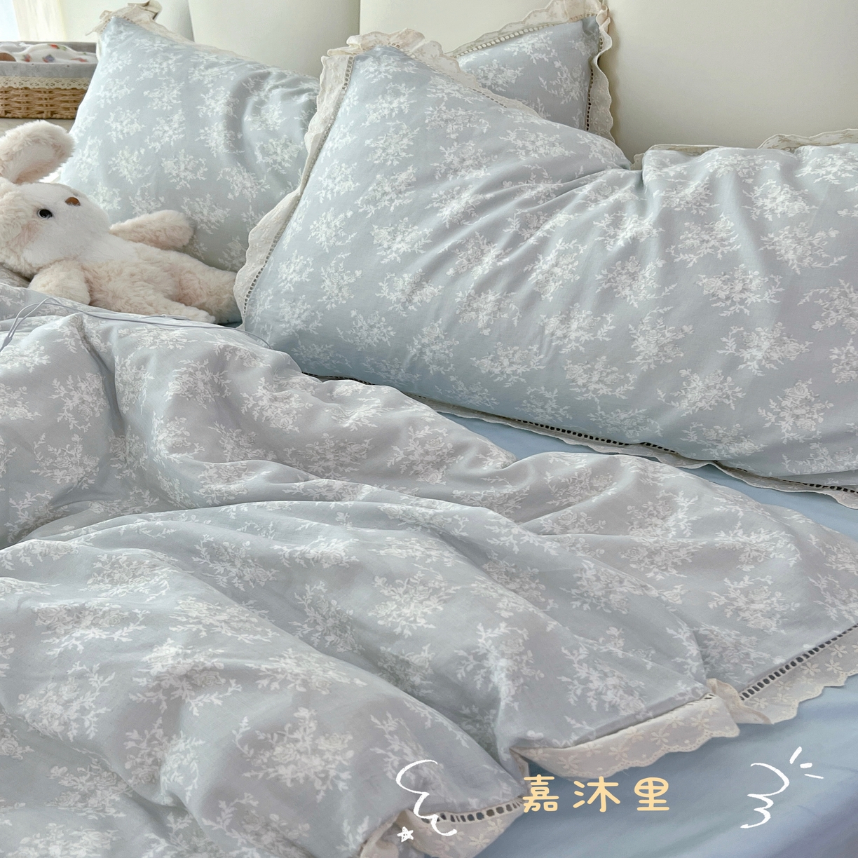 91家纺网 家纺一手货源 找家纺 （总）荣轩2025新款全棉双层纱镂空花边工艺款四件套（铺床版）