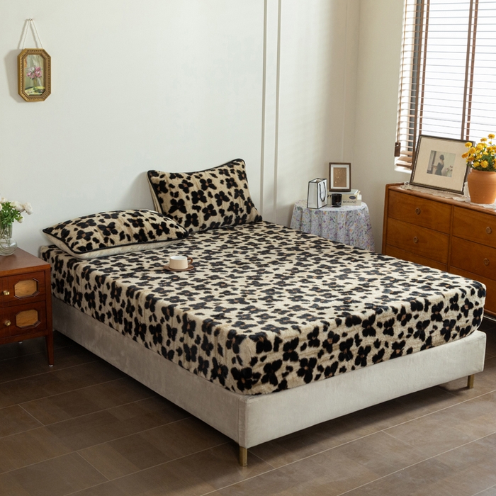 91家纺网 家纺一手货源 找家纺 库里梦家纺 2025直播网红爆款加厚兔兔绒床笠单件床笠单品床笠枕套三件套跨境床笠 蝴蝶梦-咖