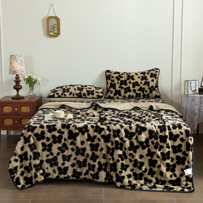 91家纺网 家纺一手货源 找家纺 库里梦家纺 2025直播网红爆款加厚兔兔绒床笠单件床笠单品床笠枕套三件套跨境床笠 蝴蝶梦-咖