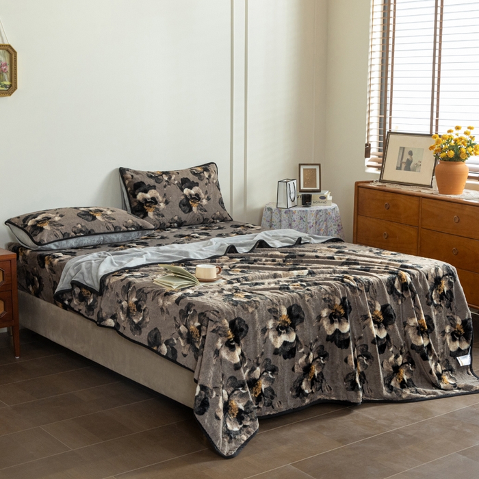 91家纺网 家纺一手货源 找家纺 库里梦家纺 2025直播网红爆款加厚兔兔绒床笠单件床笠单品床笠枕套三件套跨境床笠 百合-灰