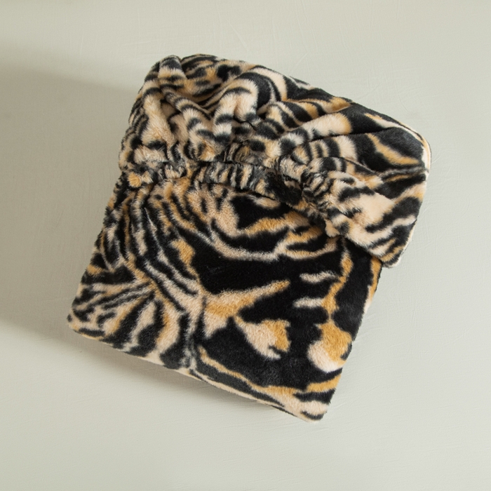 91家纺网 家纺一手货源 找家纺 库里梦家纺 2025直播网红爆款加厚兔兔绒床笠单件床笠单品床笠枕套三件套跨境床笠 豹点纹