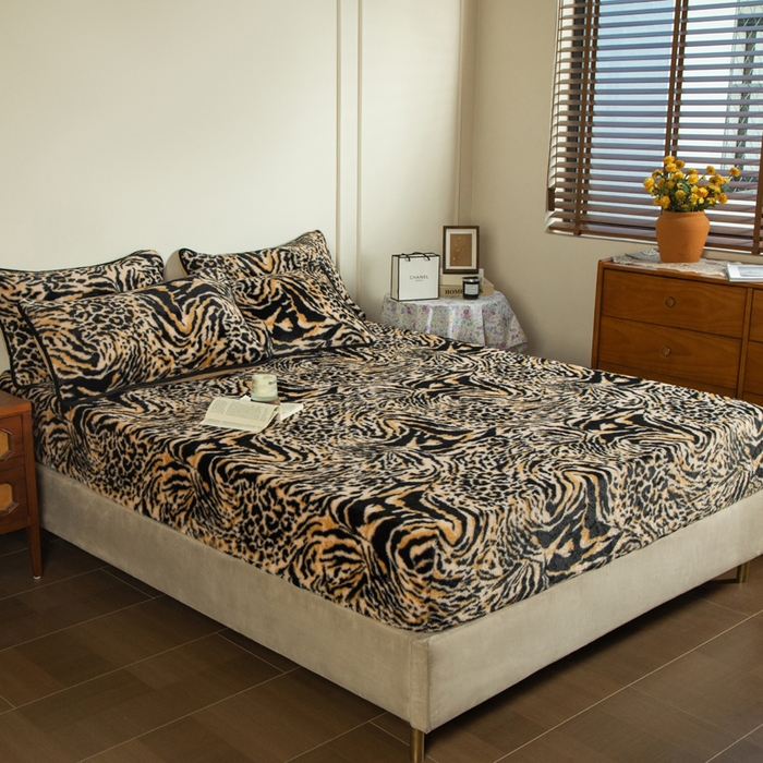 91家纺网 家纺一手货源 找家纺 库里梦家纺 2025直播网红爆款加厚兔兔绒床笠单件床笠单品床笠枕套三件套跨境床笠 豹点纹