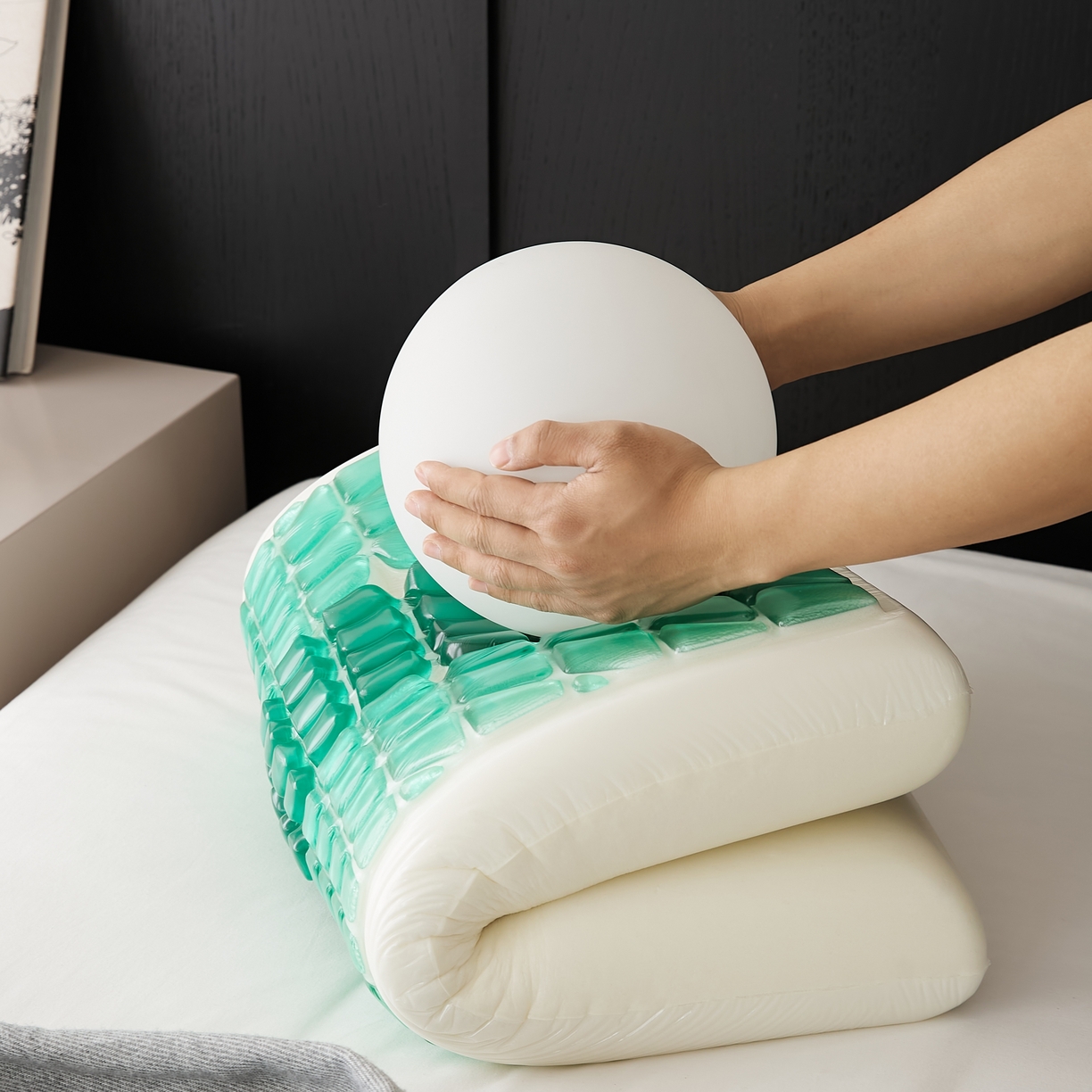 91家纺网 家纺一手货源 找家纺 （总）境月枕芯坊 2025新款精奢睡神凝胶枕 枕头枕芯