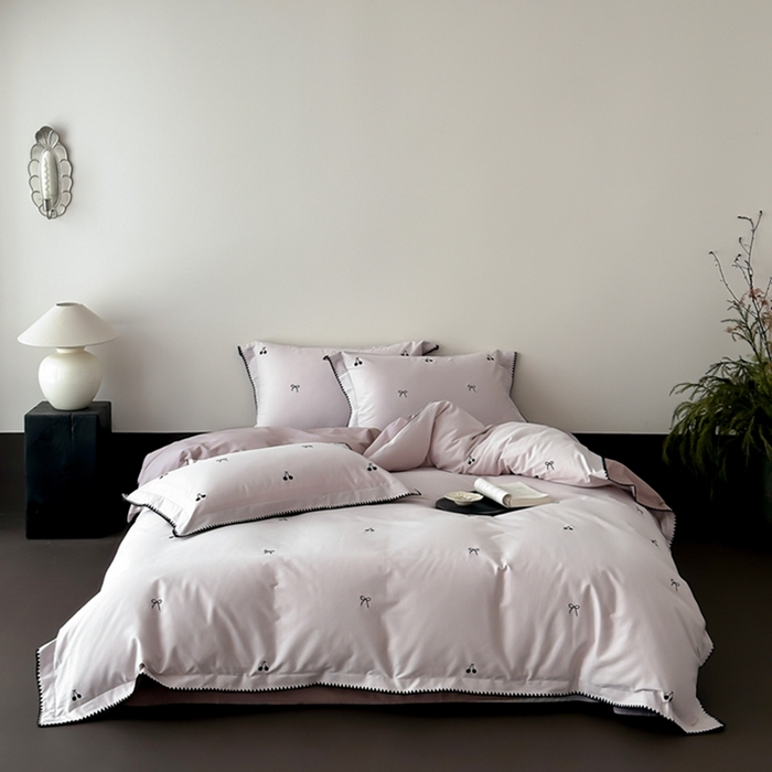 时亿家居 2025新款亲肤舒适黑樱梦境磨毛款四件套 磨毛紫色