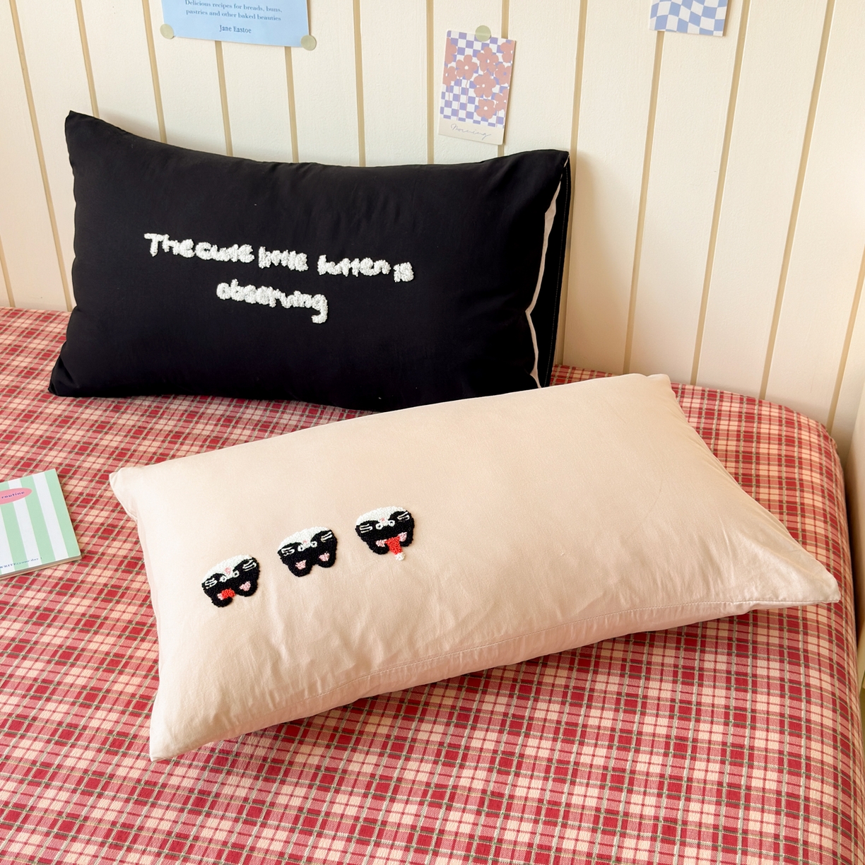 91家纺网 家纺一手货源 找家纺 一霖家纺 2025新款高克重云朵棉毛巾绣床笠 小红书热推 床笠款毛巾绣-大脸猫