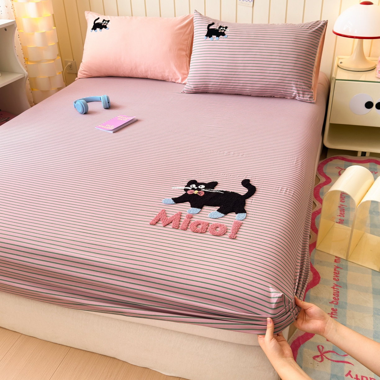 91家纺网 家纺一手货源 找家纺 一霖家纺 2025新款高克重云朵棉毛巾绣床笠 小红书热推 床笠款毛巾绣-哈基米