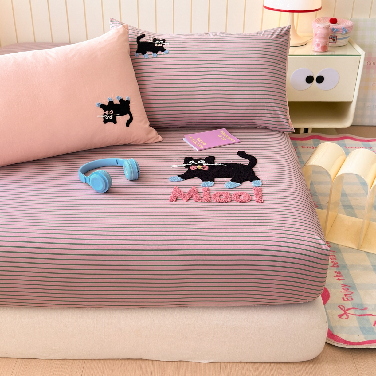 91家纺网 家纺一手货源 找家纺 一霖家纺 2025新款高克重云朵棉毛巾绣床笠 小红书热推 床笠款毛巾绣-哈基米