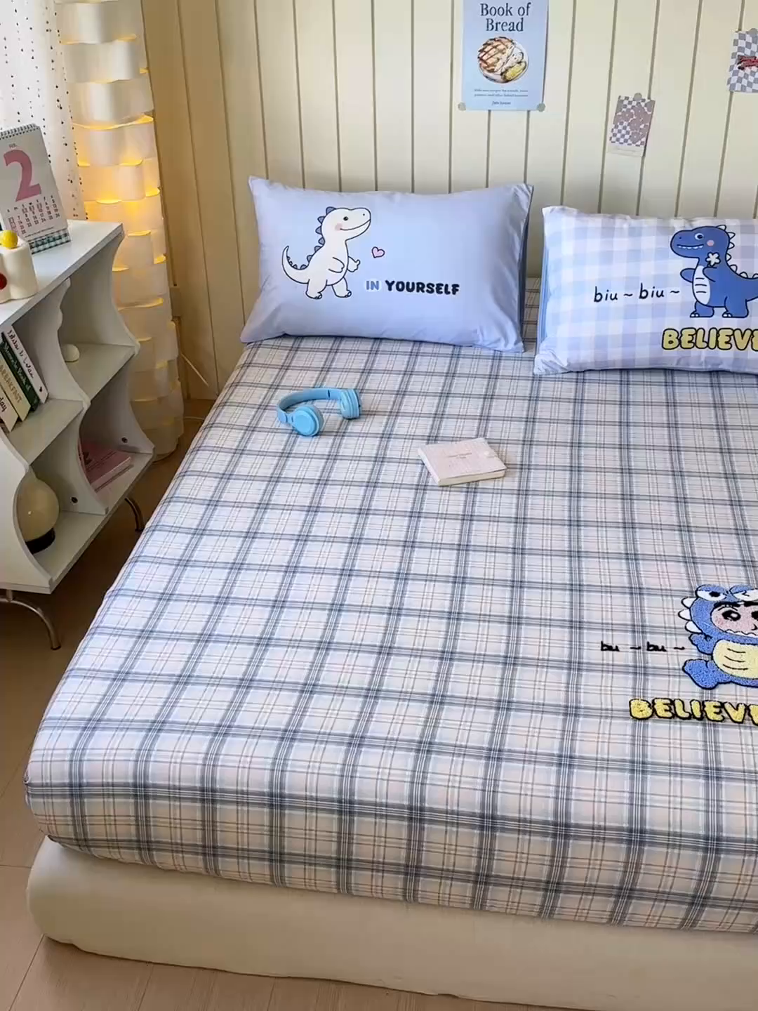 91家纺网 家纺一手货源 找家纺 一霖家纺 2025新款高克重云朵棉毛巾绣床笠 小红书热推 床笠款毛巾绣-恐龙小新