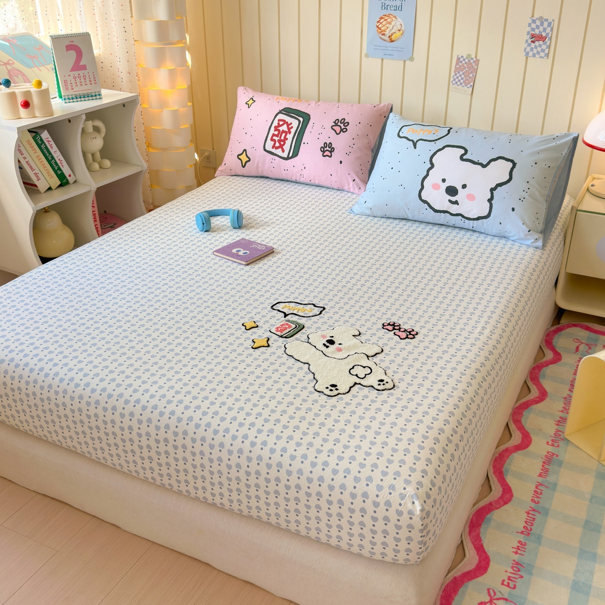 91家纺网 家纺一手货源 找家纺 一霖家纺 2025新款高克重云朵棉毛巾绣床笠 小红书热推 床笠款毛巾绣-麻将小狗