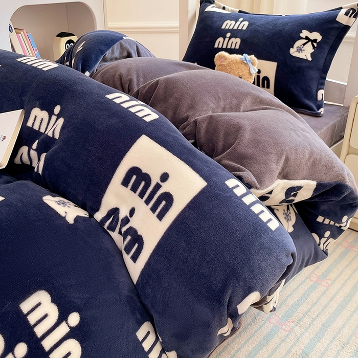 91家纺网 家纺一手货源 找家纺 （总）锦润家纺 2025新款亲肤舒适牛奶绒三件套学生三件套上下铺三件套宿舍三件套