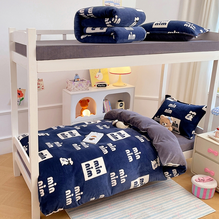 91家纺网 家纺一手货源 找家纺 （总）锦润家纺 2025新款亲肤舒适牛奶绒三件套学生三件套上下铺三件套宿舍三件套