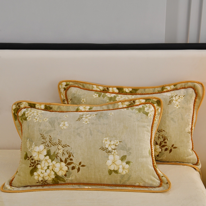 91家纺网 家纺一手货源 找家纺 诺梵家纺 2025新款8斤加厚保暖金貂绒牛奶绒印花四件套 花枝如梦