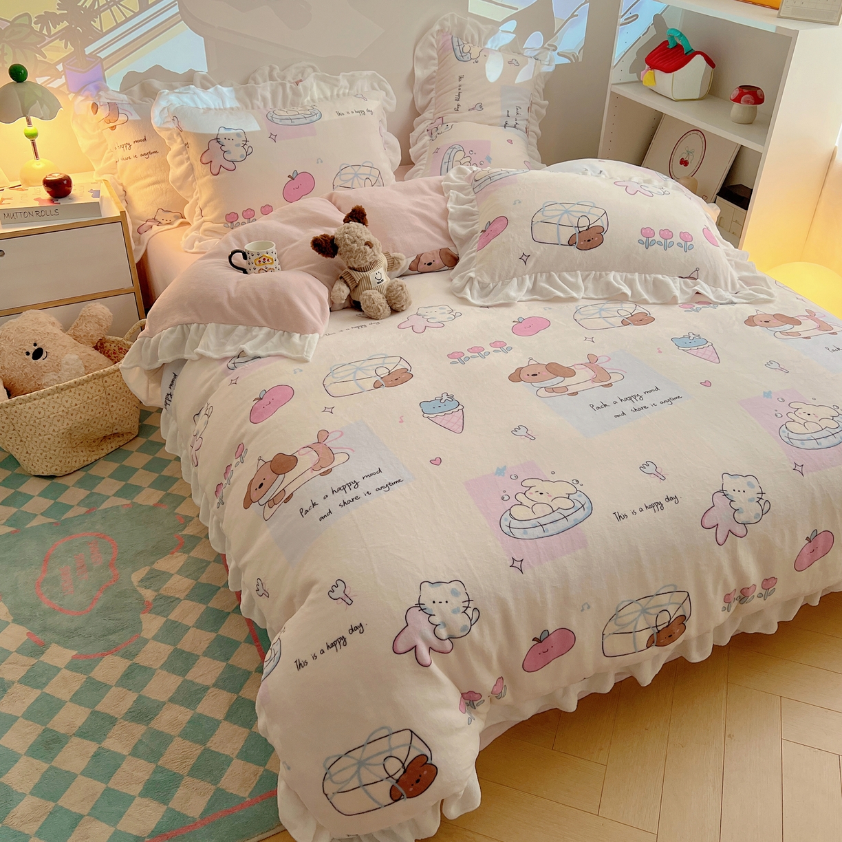 91家纺网 家纺一手货源 找家纺 六巷胡同 2025新款韩式博主风花边款INS卡通A类牛奶绒四件套（第一系） 花边芭宠假日米