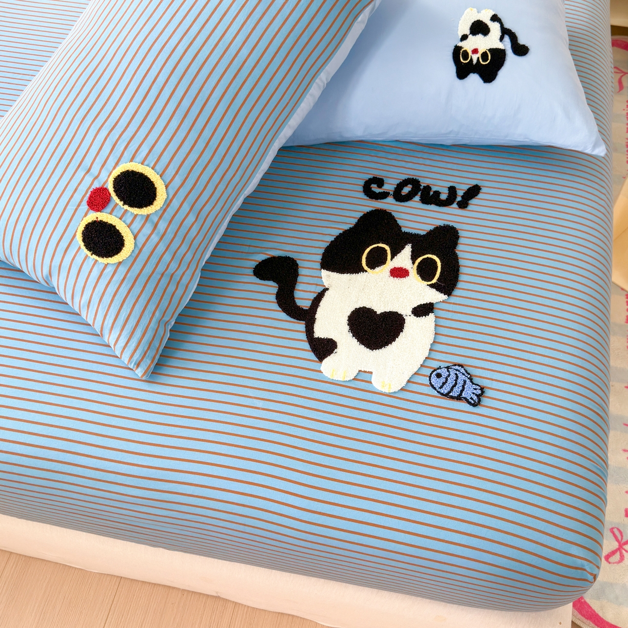 91家纺网 家纺一手货源 找家纺 （总）一霖家纺 2025新款高克重云朵棉毛巾绣床笠 小红书热推