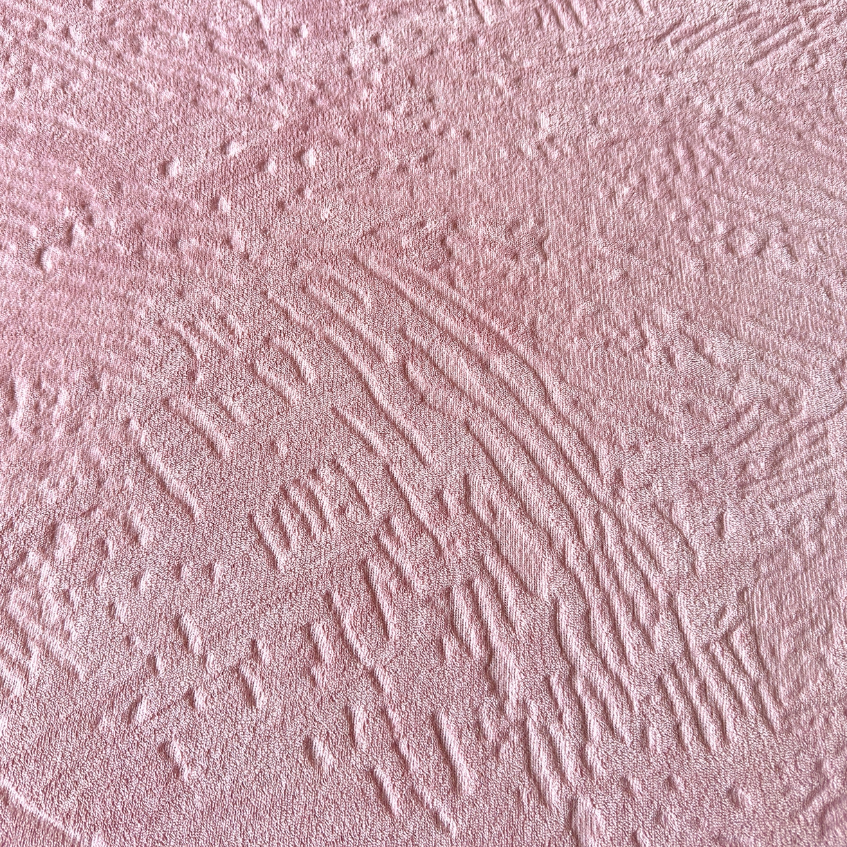 91家纺网 家纺一手货源 找家纺 久云居 2025新款牛奶绒剪花床笠 藕粉