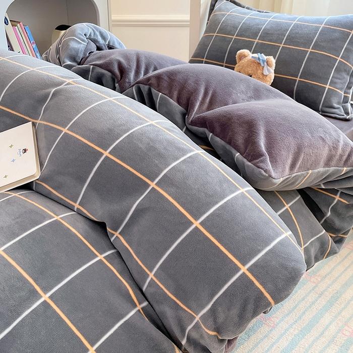 91家纺网 家纺一手货源 找家纺 锦润家纺 2025新款亲肤舒适牛奶绒三件套学生三件套上下铺三件套宿舍三件套 格子控-灰