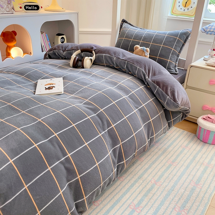 91家纺网 家纺一手货源 找家纺 锦润家纺 2025新款亲肤舒适牛奶绒三件套学生三件套上下铺三件套宿舍三件套 格子控-灰