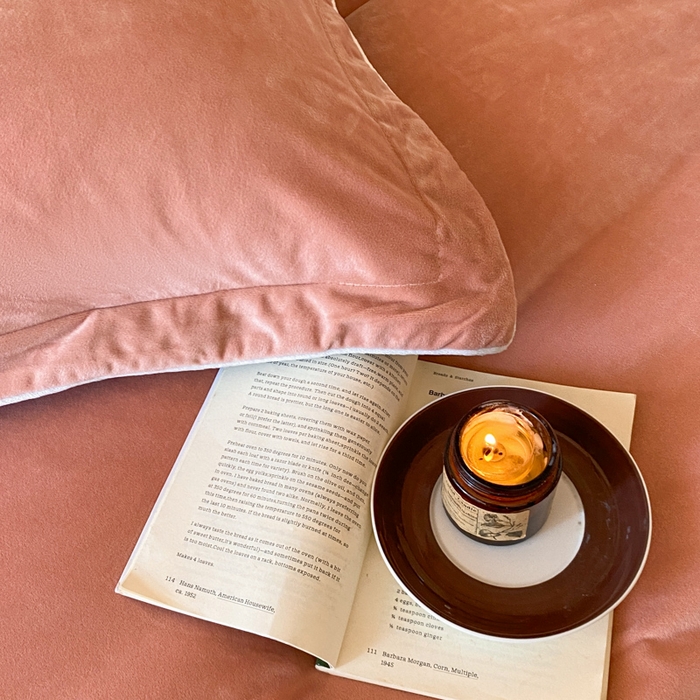 91家纺网 家纺一手货源 找家纺 ONE TWO ONE 121 【婴儿绒四件套】2025新款毛毯被子四件套单件床单被套床笠珊瑚绒牛奶绒冬被法兰绒兔毛绒滚绳款 双拼款-粉灰