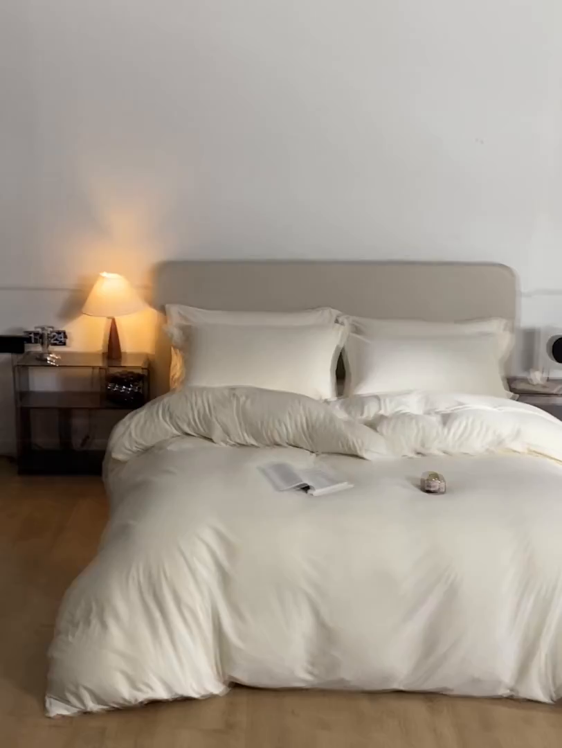 91家纺网 家纺一手货源 找家纺 ONE TWO ONE 121 【婴儿绒四件套】2025新款毛毯被子四件套单件床单被套床笠珊瑚绒牛奶绒冬被法兰绒兔毛绒滚绳款 纯色款-米白