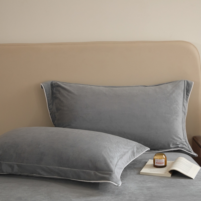 91家纺网 家纺一手货源 找家纺 ONE TWO ONE 121 【婴儿绒四件套】2025新款毛毯被子四件套单件床单被套床笠珊瑚绒牛奶绒冬被法兰绒兔毛绒滚绳款 纯色款-深灰