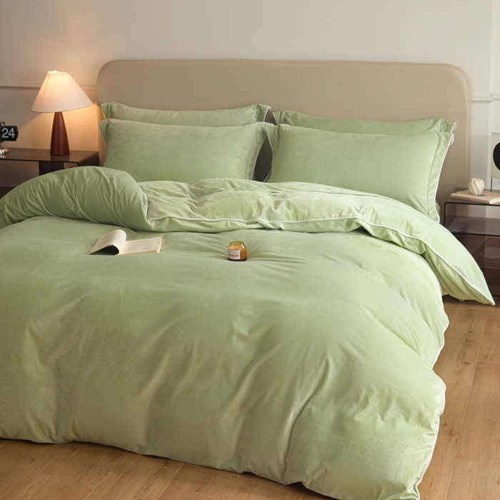 91家纺网 家纺一手货源 找家纺 ONE TWO ONE 121 【婴儿绒四件套】2025新款毛毯被子四件套单件床单被套床笠珊瑚绒牛奶绒冬被法兰绒兔毛绒滚绳款 纯色款-芽绿