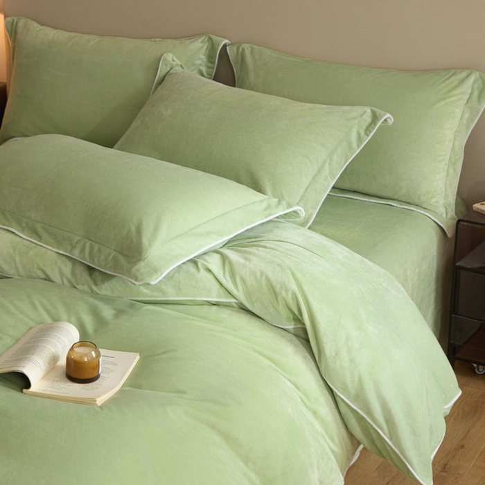 91家纺网 家纺一手货源 找家纺 ONE TWO ONE 121 【婴儿绒四件套】2025新款毛毯被子四件套单件床单被套床笠珊瑚绒牛奶绒冬被法兰绒兔毛绒滚绳款 纯色款-芽绿