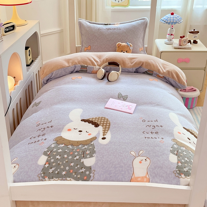 91家纺网 家纺一手货源 找家纺 锦润家纺 2025新款亲肤舒适牛奶绒三件套学生三件套上下铺三件套宿舍三件套 瞌睡兔