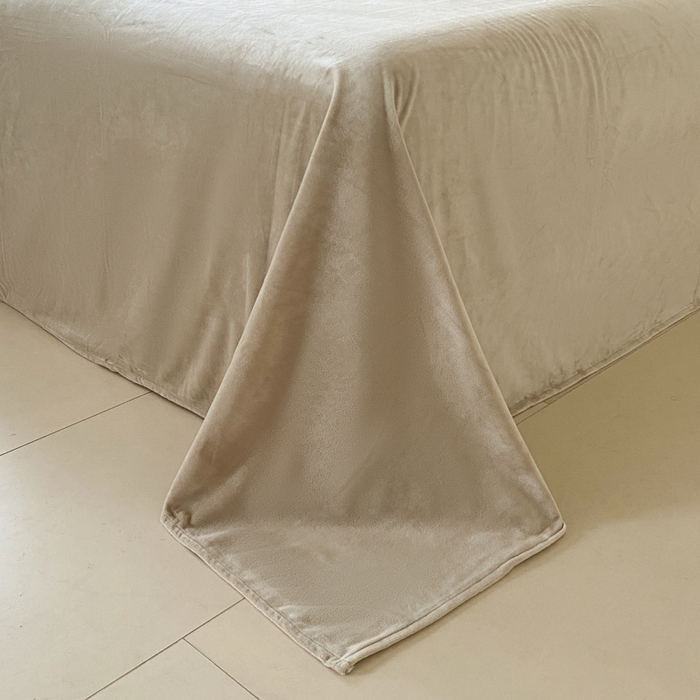 91家纺网 家纺一手货源 找家纺 ONE TWO ONE 121 【婴儿绒四件套】2025新款毛毯被子四件套单件床单被套床笠珊瑚绒牛奶绒冬被法兰绒兔毛绒滚绳款 双拼款-橘粉奶茶