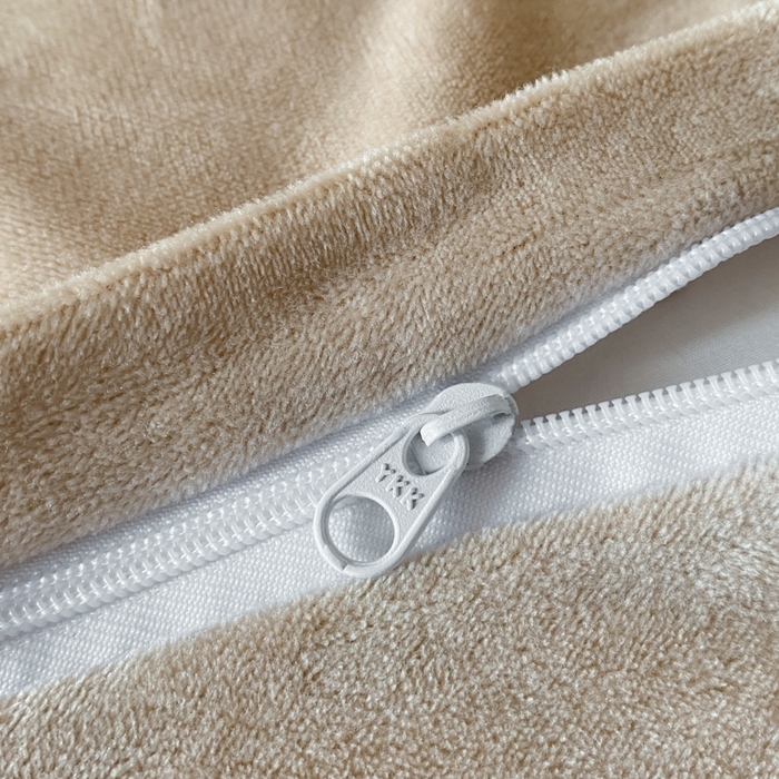 91家纺网 家纺一手货源 找家纺 ONE TWO ONE 121 【婴儿绒四件套】2025新款毛毯被子四件套单件床单被套床笠珊瑚绒牛奶绒冬被法兰绒兔毛绒滚绳款 双拼款-橘粉奶茶