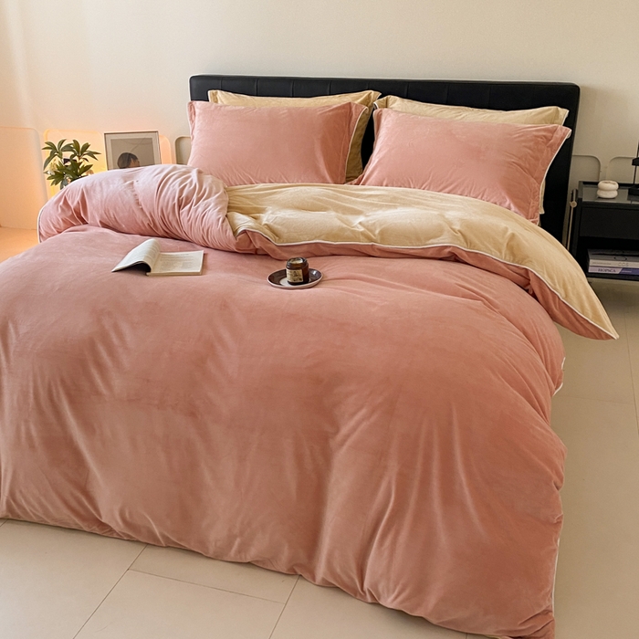 91家纺网 家纺一手货源 找家纺 ONE TWO ONE 121 【婴儿绒四件套】2025新款毛毯被子四件套单件床单被套床笠珊瑚绒牛奶绒冬被法兰绒兔毛绒滚绳款 双拼款-橘粉乳酪