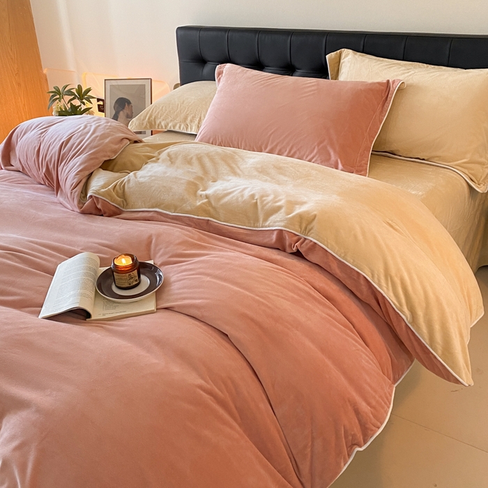 91家纺网 家纺一手货源 找家纺 ONE TWO ONE 121 【婴儿绒四件套】2025新款毛毯被子四件套单件床单被套床笠珊瑚绒牛奶绒冬被法兰绒兔毛绒滚绳款 双拼款-橘粉乳酪