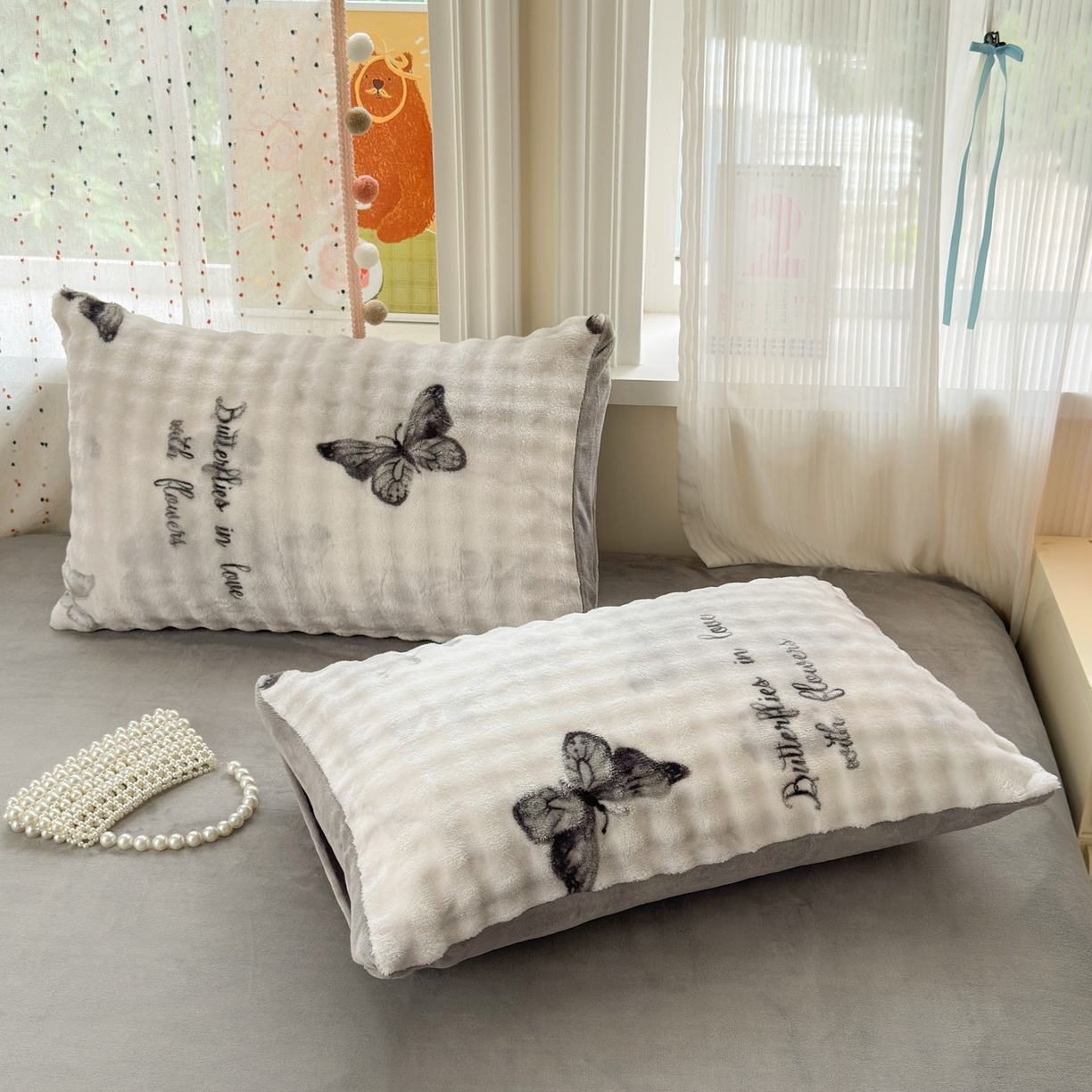 91家纺网 家纺一手货源 找家纺 德比尔斯 2025新款泡泡牛奶绒四件套 简影蝴蝶