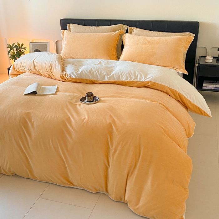 91家纺网 家纺一手货源 找家纺 ONE TWO ONE 121 【婴儿绒四件套】2025新款毛毯被子四件套单件床单被套床笠珊瑚绒牛奶绒冬被法兰绒兔毛绒滚绳款 双拼款-奶黄