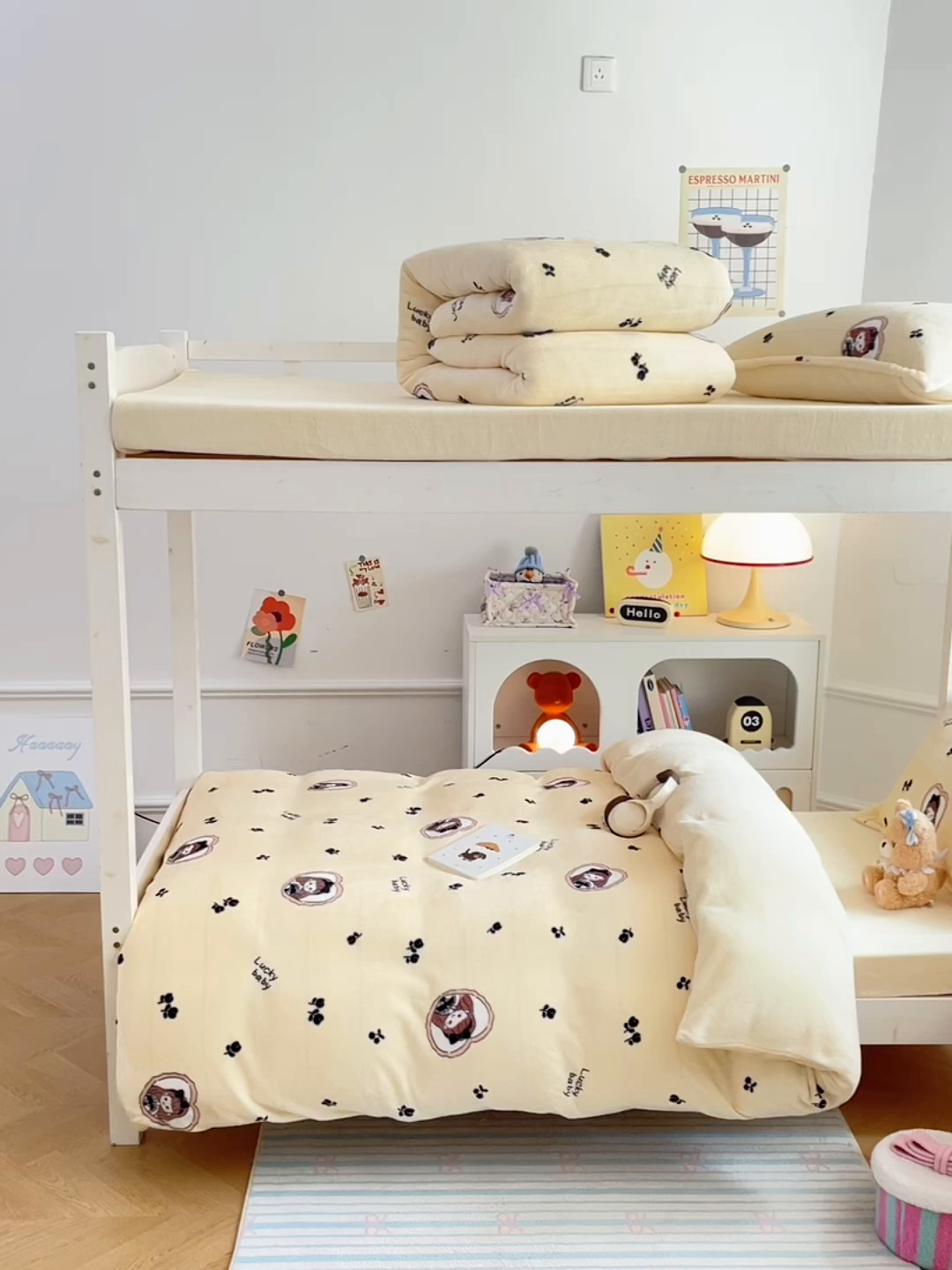 91家纺网 家纺一手货源 找家纺 锦润家纺 2025新款亲肤舒适牛奶绒三件套学生三件套上下铺三件套宿舍三件套 可爱女孩