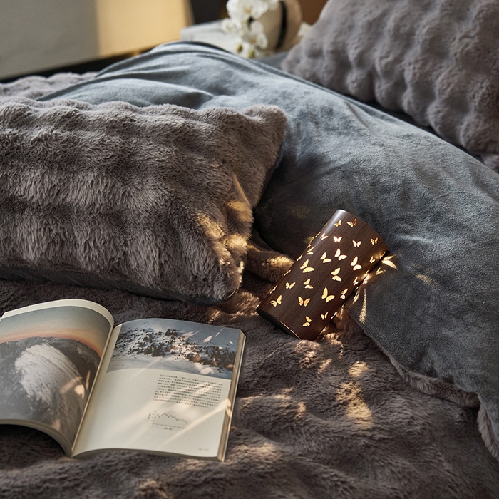 91家纺网 家纺一手货源 找家纺 眠博士 2025新款兔兔牛奶绒加厚保暖四件套 兔兔绒-泡泡灰