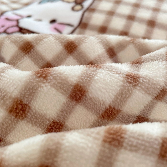 91家纺网 家纺一手货源 找家纺 锦润家纺 2025新款亲肤舒适牛奶绒三件套学生三件套上下铺三件套宿舍三件套 萝莉猫