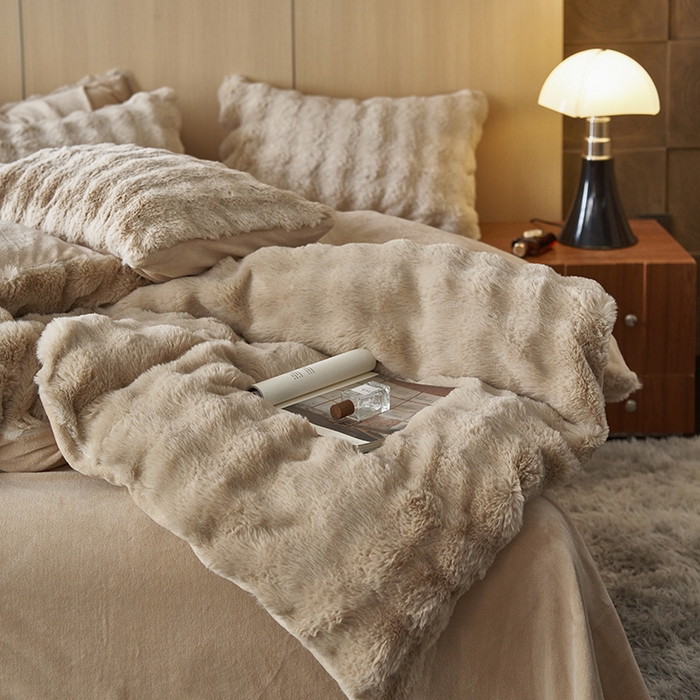 91家纺网 家纺一手货源 找家纺 眠博士 2025新款兔兔牛奶绒加厚保暖四件套 兔兔绒-泡泡咖