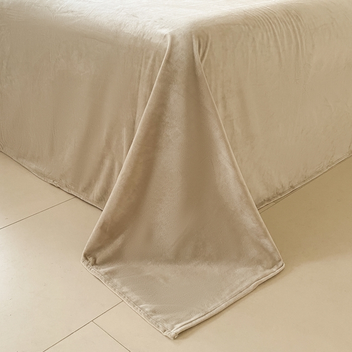 91家纺网 家纺一手货源 找家纺 ONE TWO ONE 121 【婴儿绒四件套】2025新款毛毯被子四件套单件床单被套床笠珊瑚绒牛奶绒冬被法兰绒兔毛绒滚绳款 双拼款-芋泥奶咖