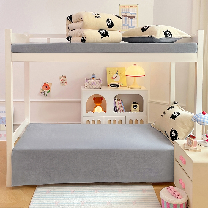 91家纺网 家纺一手货源 找家纺 锦润家纺 2025新款亲肤舒适牛奶绒三件套学生三件套上下铺三件套宿舍三件套 小煤球