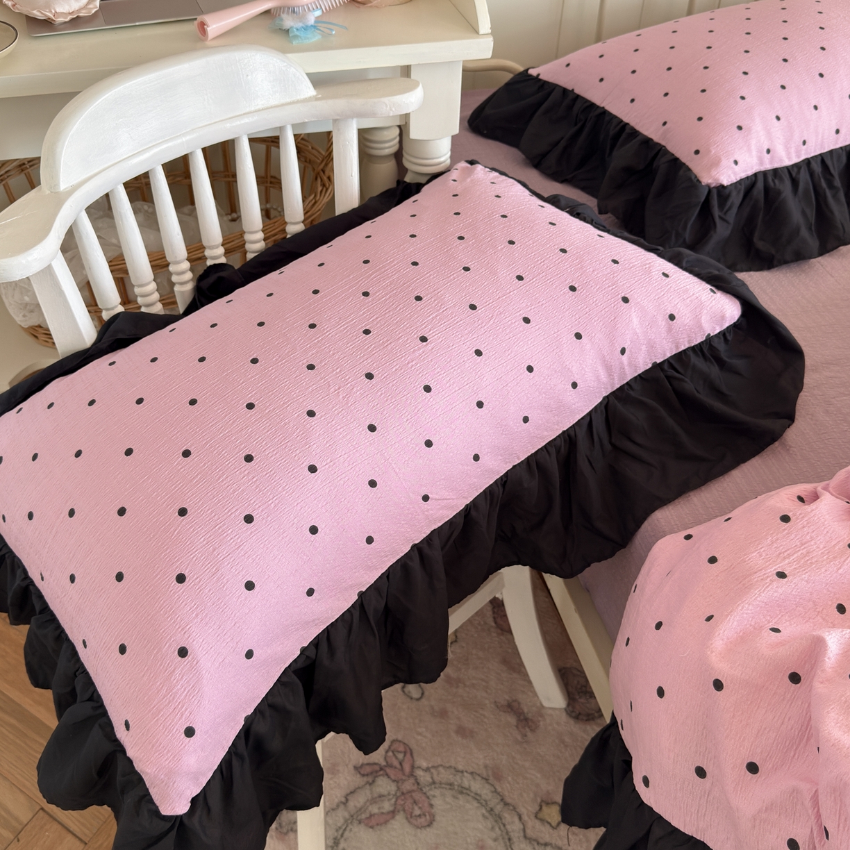 91家纺网 家纺一手货源 找家纺 优卡迪家纺馆 2025新款皱皱棉双层纱黑花边四件套 波点生活-紫