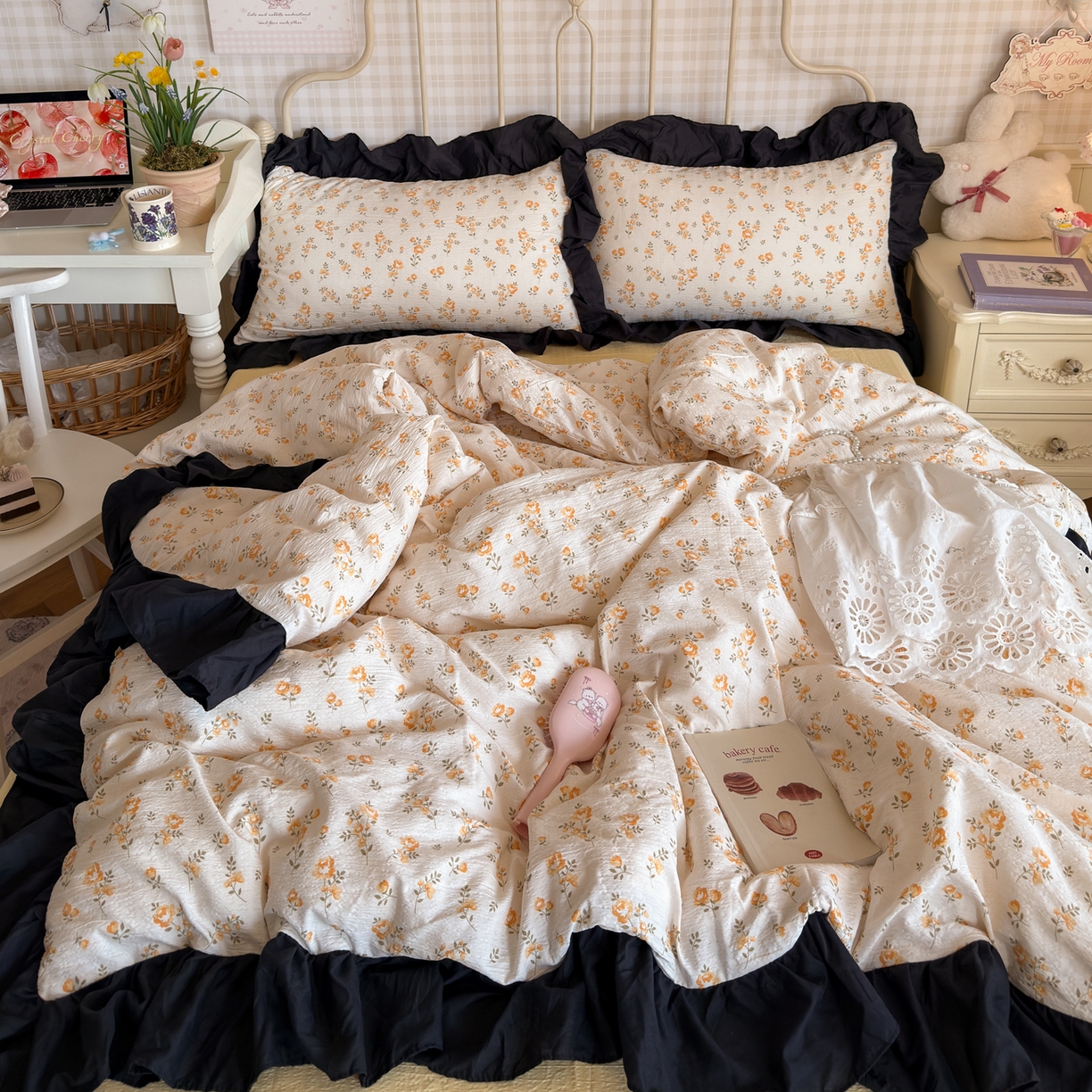 91家纺网 家纺一手货源 找家纺 优卡迪家纺馆 2025新款皱皱棉双层纱黑花边四件套 拂晓