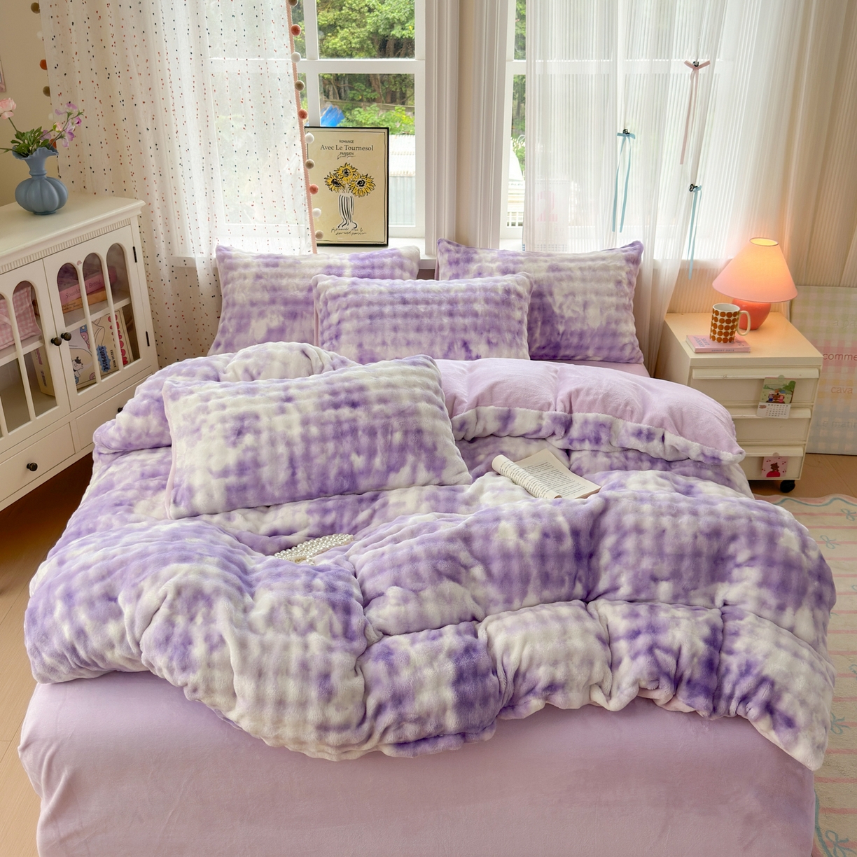 91家纺网 家纺一手货源 找家纺 德比尔斯 2025新款泡泡牛奶绒四件套 炫彩泡泡紫