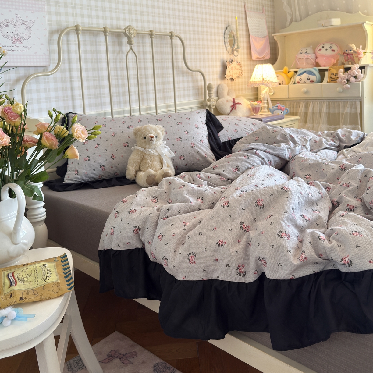 91家纺网 家纺一手货源 找家纺 优卡迪家纺馆 2025新款皱皱棉双层纱黑花边四件套 花园日记