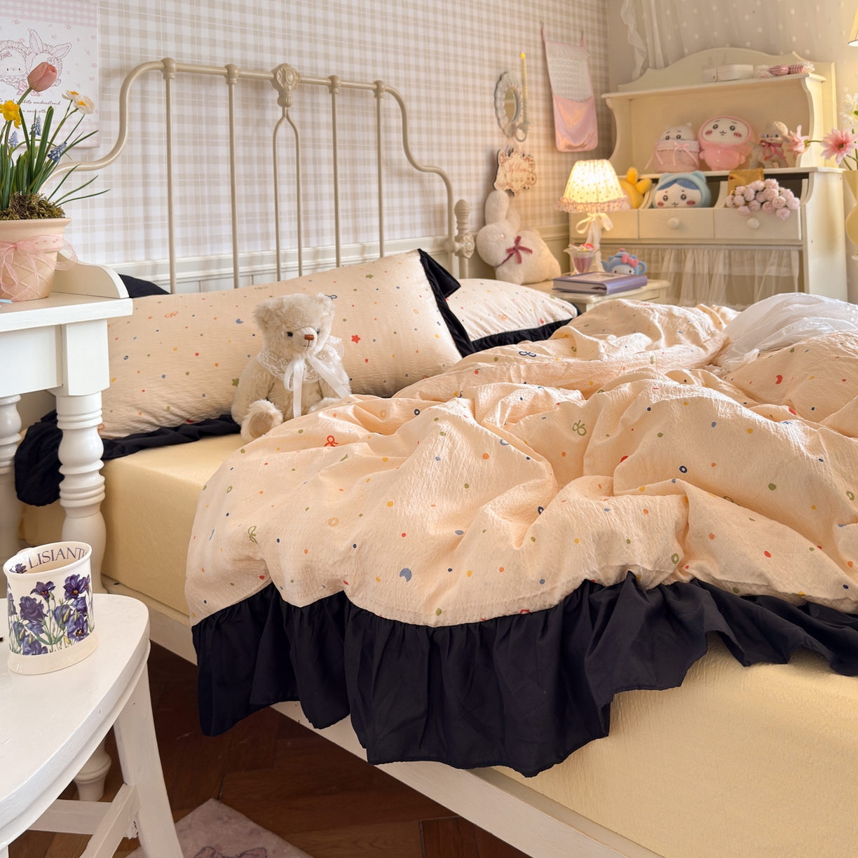 91家纺网 家纺一手货源 找家纺 优卡迪家纺馆 2025新款皱皱棉双层纱黑花边四件套 奶酪芝士