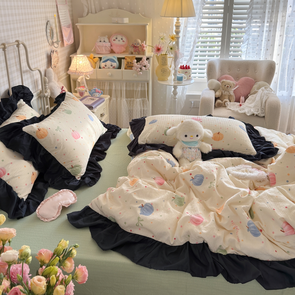 91家纺网 家纺一手货源 找家纺 优卡迪家纺馆 2025新款皱皱棉双层纱黑花边四件套 炫彩南瓜